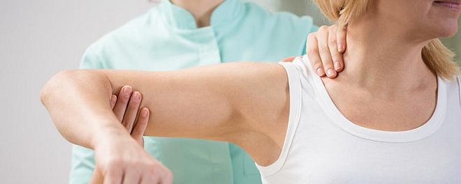 Übungen/ Physiotherapie bei einer Ellenbogenluxation
