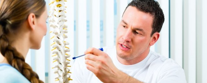 Physiotherapie bei einer Nervenwurzelkompression in der BWS